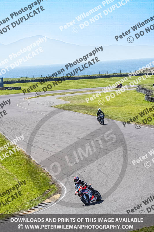 anglesey no limits trackday;anglesey photographs;anglesey trackday photographs;enduro digital images;event digital images;eventdigitalimages;no limits trackdays;peter wileman photography;racing digital images;trac mon;trackday digital images;trackday photos;ty croes